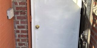 1527 E 172nd Street unit: 1A Gallery 1