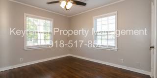 Beautiful 2 Bedroom Remodel! Available Today! Gallery 29