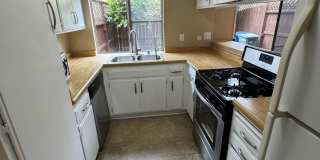 Todd Ranch Townhome- Overlooking The Community Pool! Gallery 8