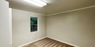 4301 Little River Road | Cherokee Bend Gallery 22