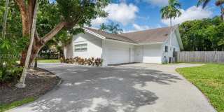9444 SW 69th Ct Gallery 2
