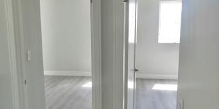 1344 W 37th Place - Co-Living Gallery 11