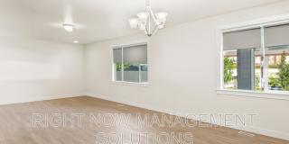 4923 North Glenrock Avenue Gallery 10