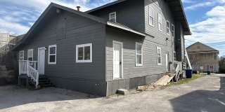 Downstairs 1BD/1BA Near San Antonio College – Easy Access, Central Location! Gallery 18