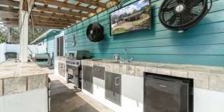 Waterfront Luxury Living – 4 Bed / 3 Bath – Over 2,600 Sq Ft Gallery 43