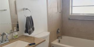 7500 NW 5th Pl Gallery 6