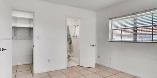 8650 SW 67th Ave Gallery 18