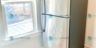 662 Eureka Avenue Gallery 8