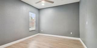 6810 N NAVIN AVENUE Gallery 67