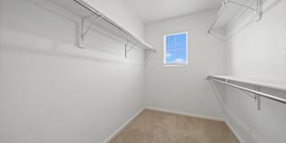Spacious 3BR House in Castle Rock Gallery 13