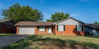 Large 3bed 1.5bath Home! Gallery 1