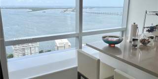 1435 Brickell Ave Gallery 48