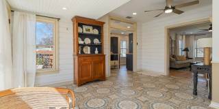 803 BISMARK ST Gallery 23