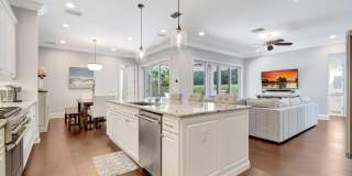 1507 Pine Lane Gallery 10