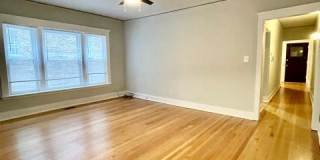 1955 W. Sunnyside Gallery 8
