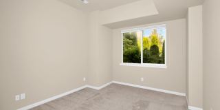 Redmond 5 Bedroom Charmer Gallery 25