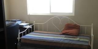 3 Bedroom Condo - End Unit For Lease Gallery 16