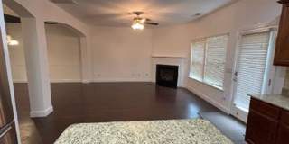 Lexington Living Oasis Gallery 4