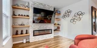 2596 NEABSCO COMMON Place Gallery 13