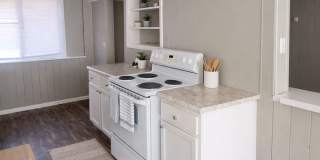 Cozy 1-Bed, 1-Bath Home – Comfort and Charm in Every Corner Gallery 9