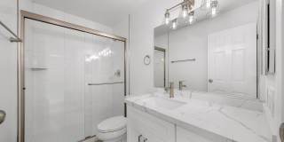 University Crest Apartments Gallery 10