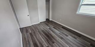 Comfortable 3-Bedroom Ranch with Garage and Private Yard Gallery 17