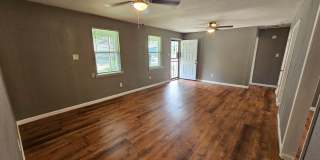 1325 Bruce Street - 1 Gallery 2