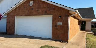 103 Husband Spacious Home for rent Gallery 18