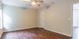752 Holland Ridge Gallery 27