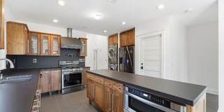 2435 Glyndon Avenue Gallery 10