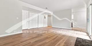 Spacious Condo with Central AC and Washer/Dryer Gallery 6