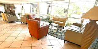 2202 S Cypress Bend Drive Gallery 30