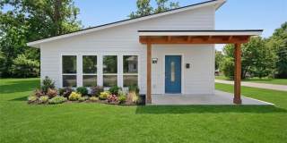 1471 W Kaufman Street Gallery 1