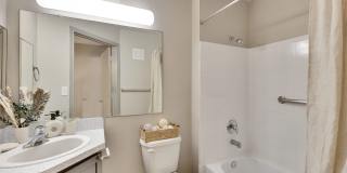 Forest Park Apartment Homes Gallery 19