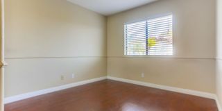 Charming Two Story 3 BR Home Available Mid June! Gallery 25