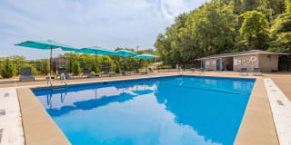 The Flats at Fox Hill Gallery 13