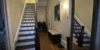 922 West Third Street Gallery 17