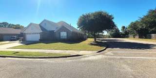 Beautiful 4 bedroom 2 bath, 2-car garage on corner lot in Billingsly Place Neighborhood Gallery 1