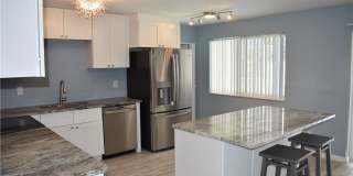 2443 SE 28th Street Gallery 2