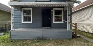 Charming 4 Bedroom Home-Centrally Located & Ready for Move-In! Gallery 1
