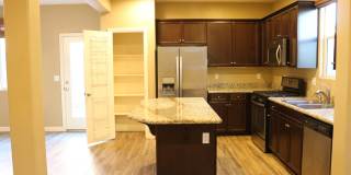 SHOWINGS AVAILABLE NOW Gallery 14