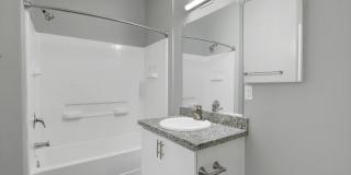 Equestrian Luxury Apartment Homes Gallery 24