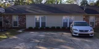 809 Shanna Court Gallery 1