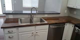 3 Bedroom 2 Bathroom Ranch Level Home Gallery 6