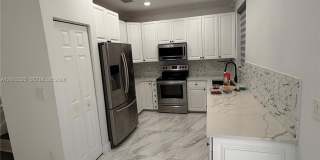 721 NW 170th Ter Gallery 4