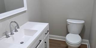 Charming 3 bed, 1.5 bath Gallery 21