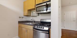 Takoma Studio Apartment W/Parking Included Gallery 11