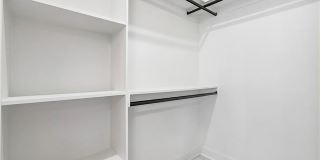 2033 CONTI Street Gallery 17