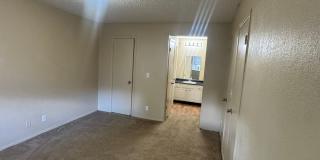2411 E. 55th Pl Unit 62 Gallery 9