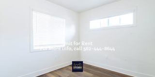 Townhome - 3 Bedrooms-2.0 Baths - Cudahy Gallery 13